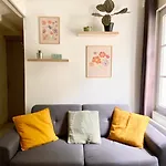 Appartement Descartes - Au Pied Basilique Saint Martin