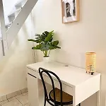 Descartes - Au Pied Basilique Saint Martin Apartman